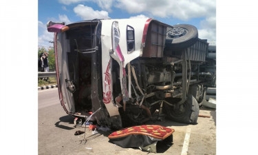 Bus overturns again on expressway, supervisor killed
